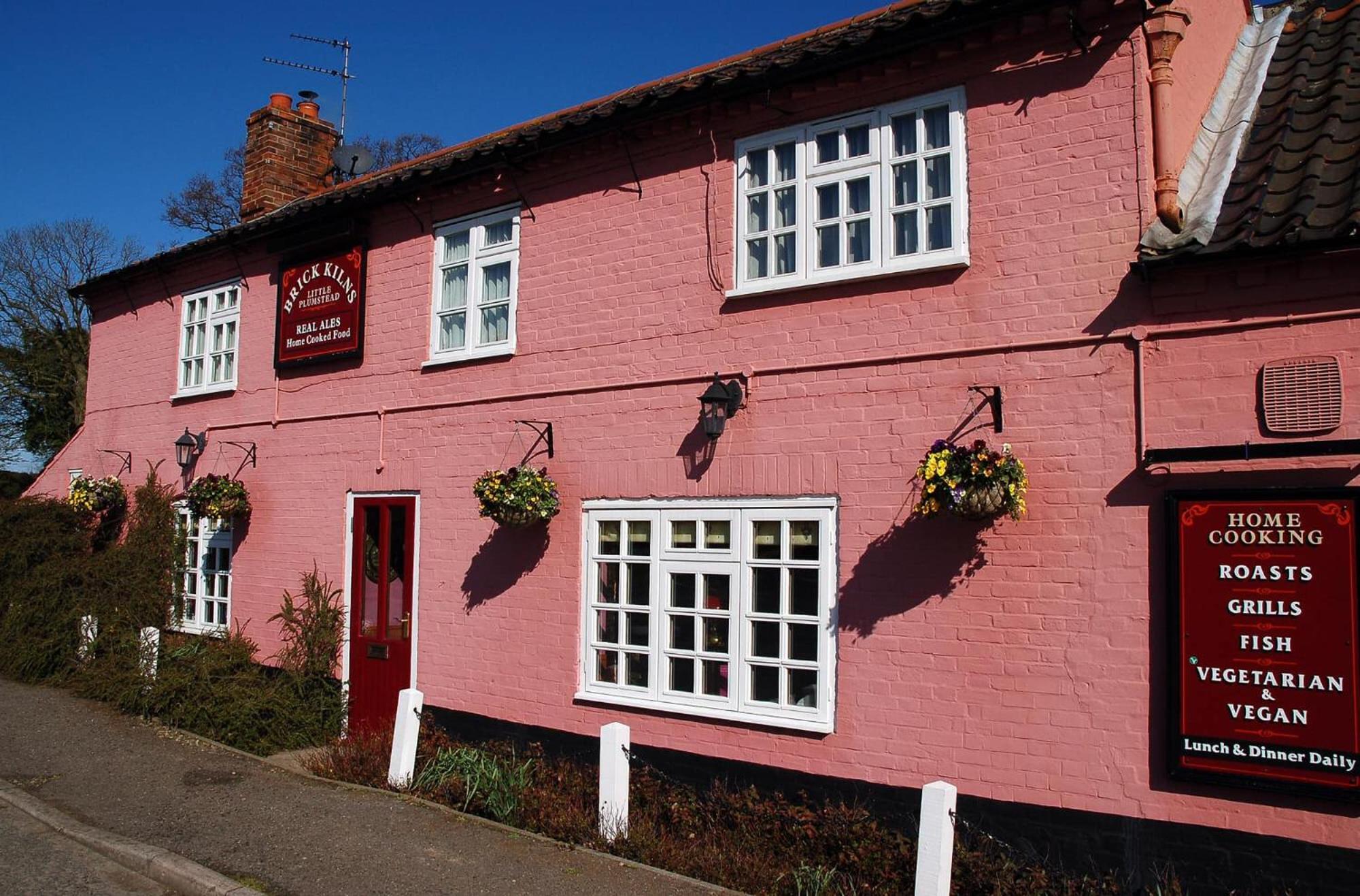 The Brick Kilns Salhouse Exterior foto